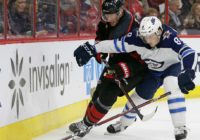 Hurricanes hammered by Jets 8-1