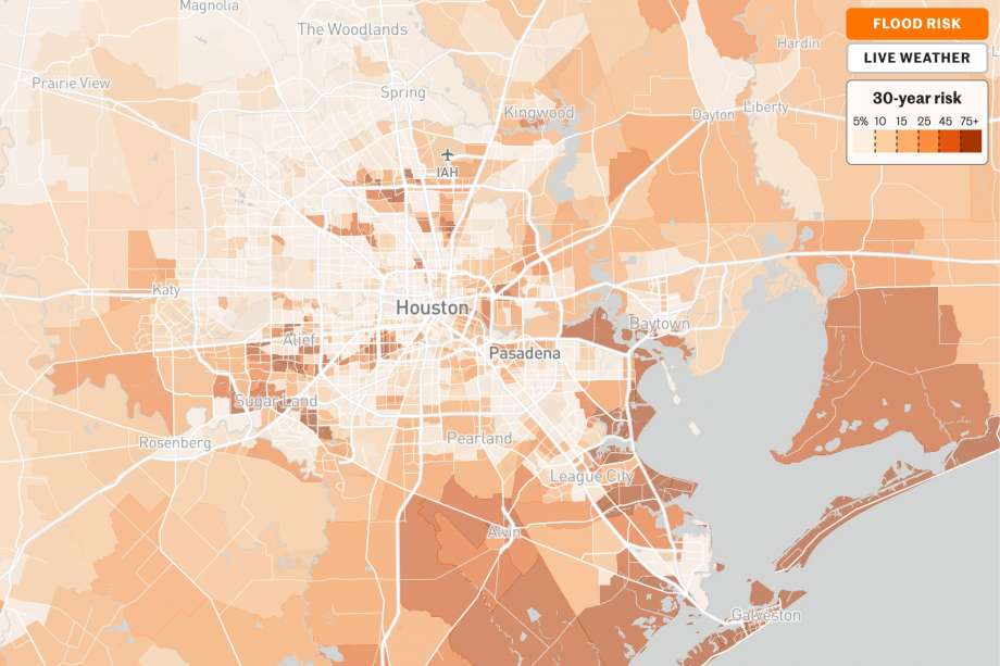 The Texas Flood Map and Tracker is a powerful interactive tool that allows Houston Chronicle subscribers to track rainfall location and intensity, updated flooding alerts and street closures during storms. Photo: Houston Chronicle