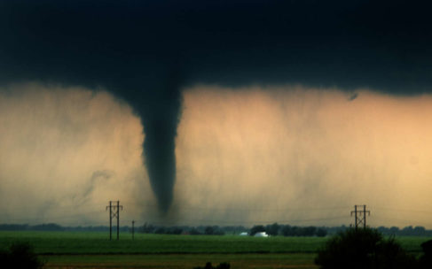 Storm chaser captures video of ‘monster’ tornado in West Texas ...