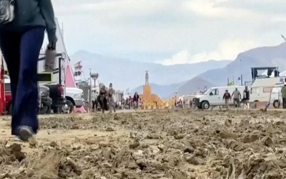 Tens Of Thousands Still Stranded By Burning Man Flooding In Nevada ...